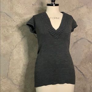 Gray v neck sweater